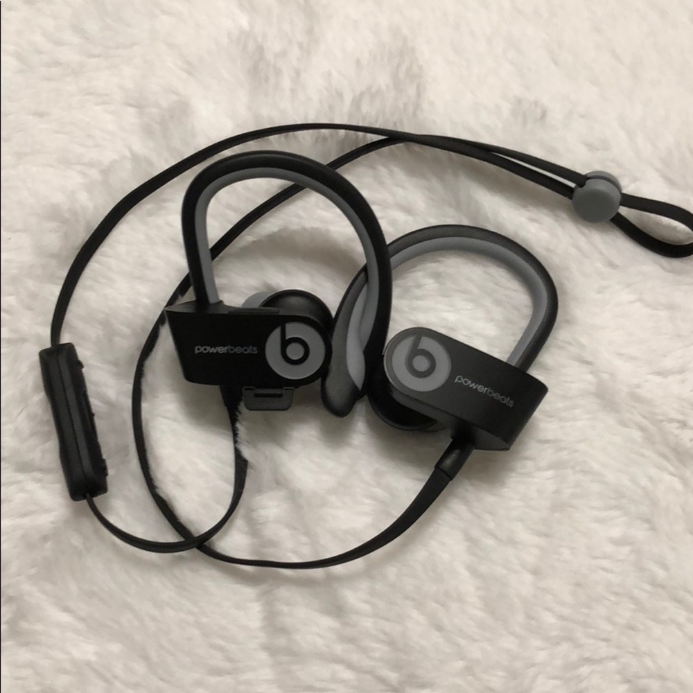 🌸 SOLD! 🌸 - Beats by Dr. Dre